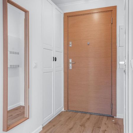 Citystay Waterlane Island Apartment Gdansk Luaran gambar