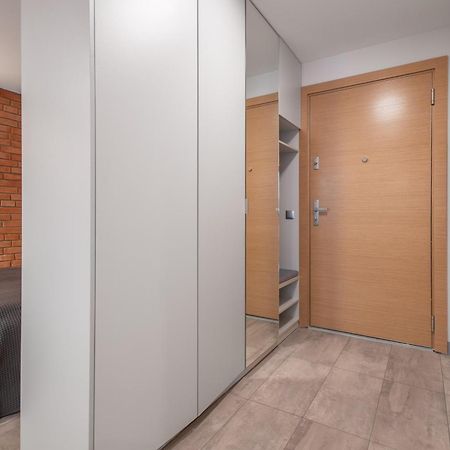 Citystay Waterlane Island Apartment Gdansk Luaran gambar
